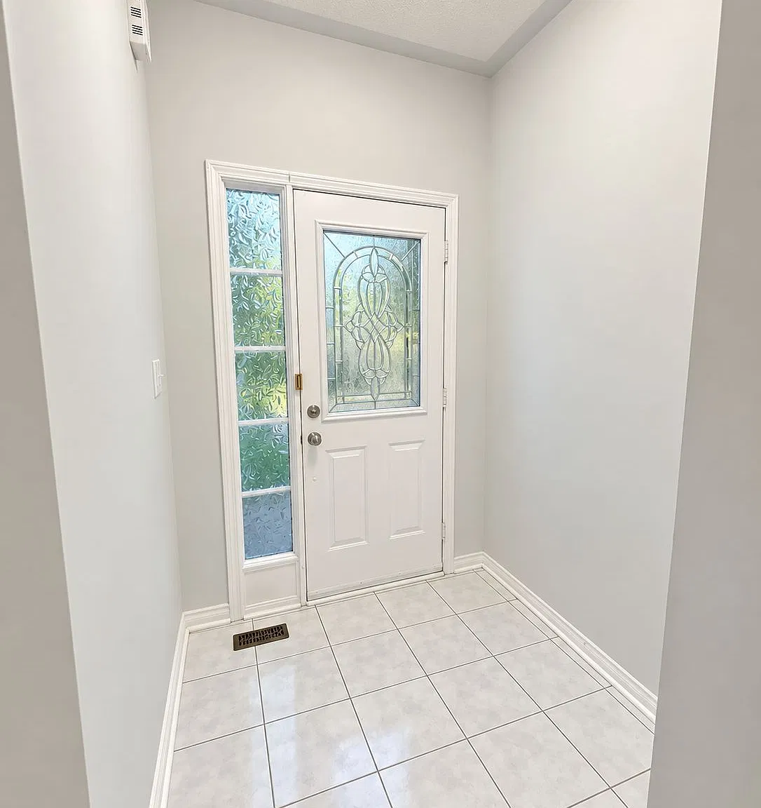 4 bed, $3,850 — Photo 2
