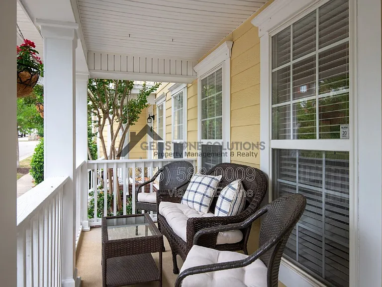 7111 Lenox Village Dr — Photo 4