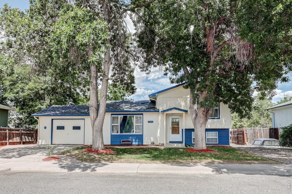 2904 Double Tree Dr