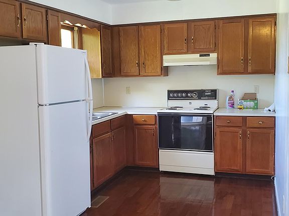 Kitchen Dining Room Area