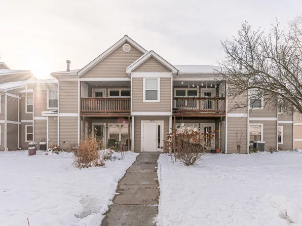 1405 Millbrook Trl, Ann Arbor, MI 48108
