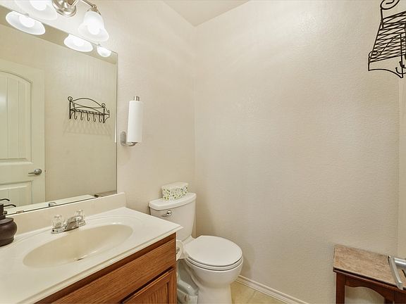 4th image of 4008 Liberty Trl