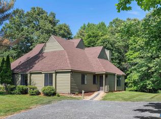 1003 Amber Ridge Rd, Charlottesville, VA 22901