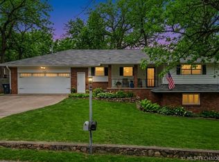 13266 S Spruce Ln, Claremore, OK 74017