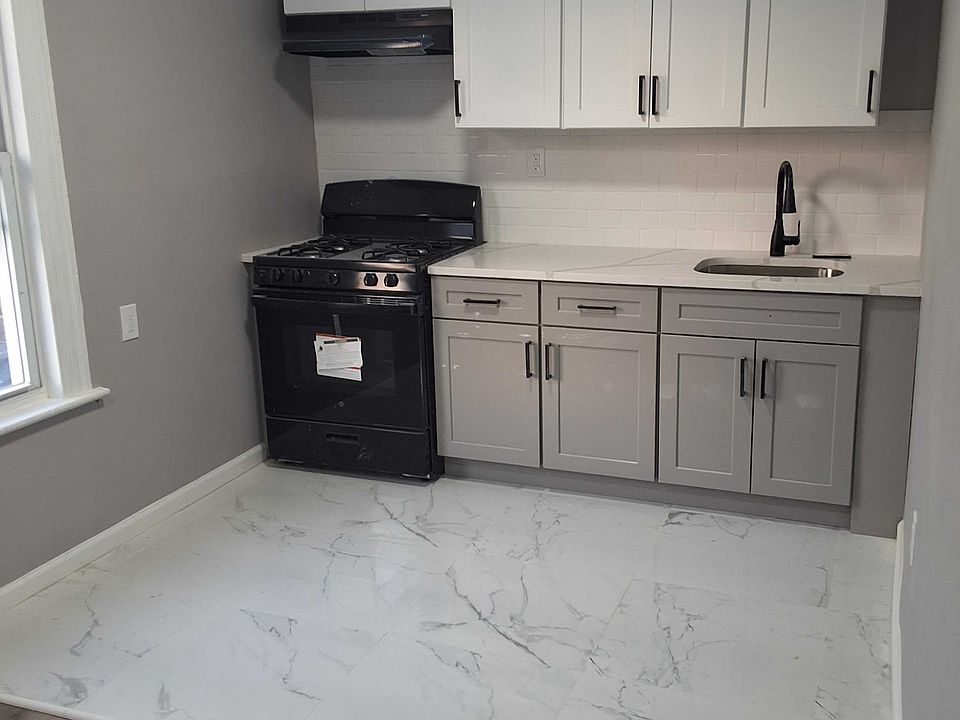 1st image of 246 Park Ave Floor 2