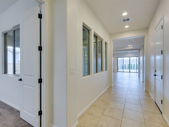 4th image of 337 Castellari Dr