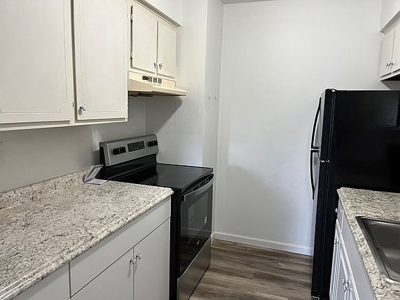 2nd image of 31690 Fraser Dr #3