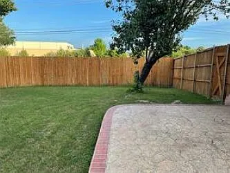 4520 White Rock Ln — Photo 21