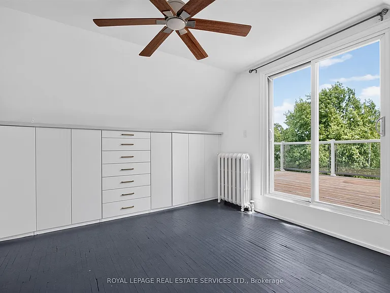 27 Saint Johns Rd — Photo 14