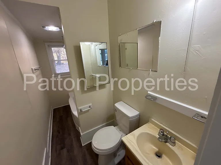 2223-2225 Greene Street - Inside CoC - R11409-17-07 — Photo 10
