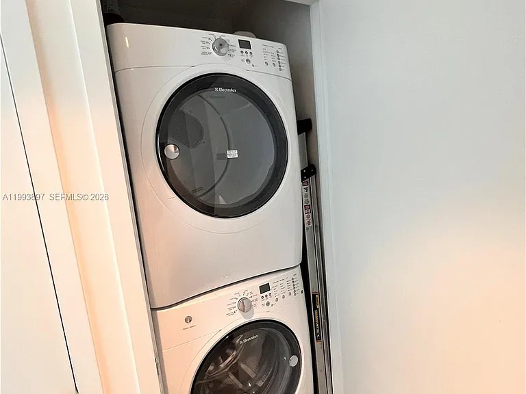 2900 NE 7th Ave #2204 — Photo 10