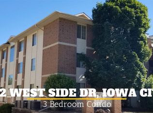 422 W Side Dr FLOOR 2, Iowa City, IA