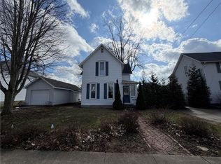 405 E Seminary Ave, Hoopeston, IL 60942