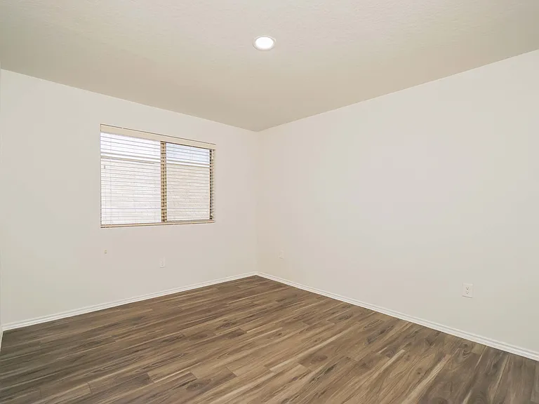 7522 Spanish Dagger — Photo 26