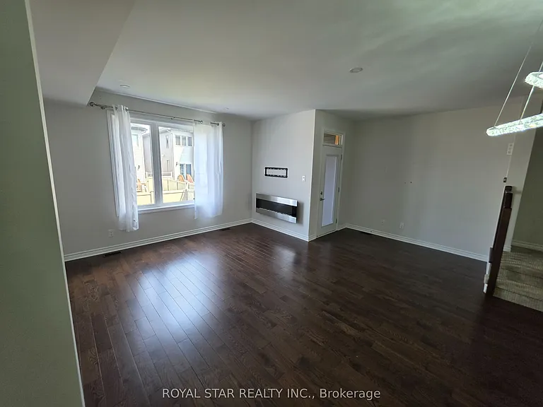 320 Grackle St — Photo 6