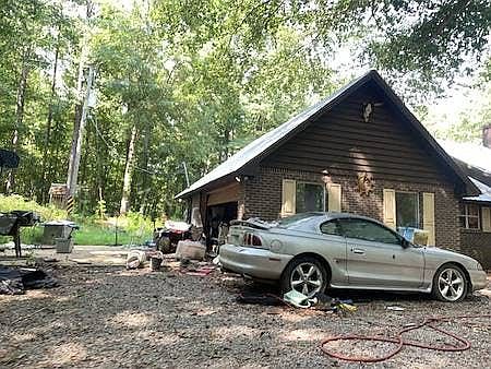 2nd image of 1130 County Road 106
