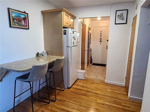 4th image of 8450 169th St APT 421