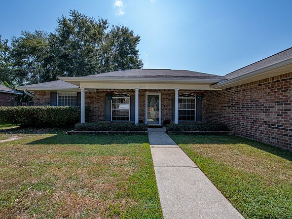 4th image of 14077 Remington Dr