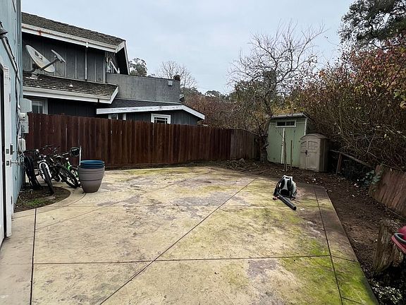 2nd image of 228 Treasure Island Ave