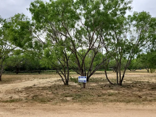 1848 County Road 2557 UNIT #1 LOT 602, Moore, TX 78057