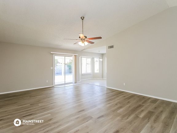 4th image of 3827 E Harmony Ave
