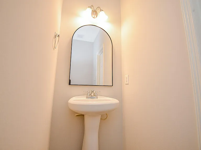 3911 Fallsbrook Ct — Photo 15