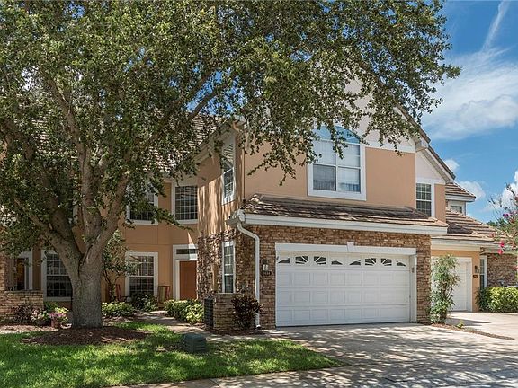 3rd image of 7434 Green Tree Dr