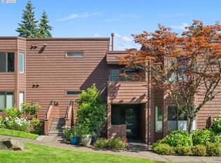 5920 S Riveridge Ln #19, Portland, OR 97239