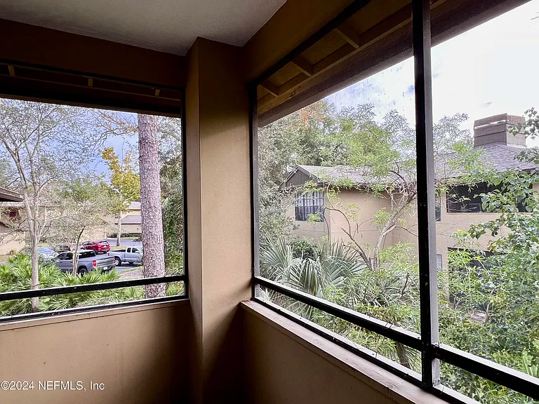 10150 Belle Rive Blvd #904 — Photo 24