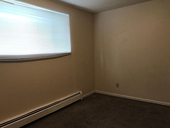 5th image of 1895 Minnehaha Ave W APT 1