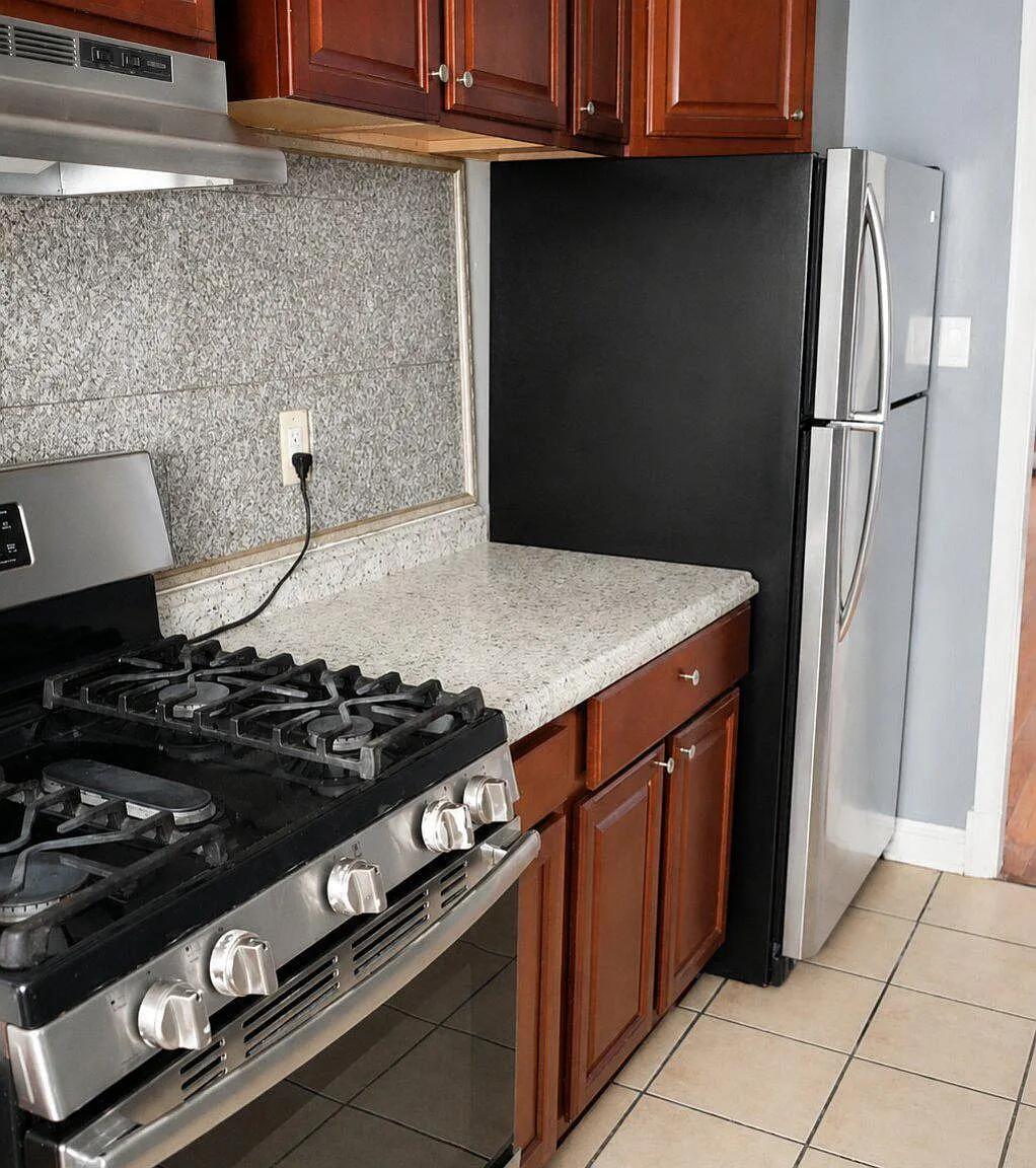 1 bed, 1.0 bath, 815 sqft, $1,330 — Photo 4