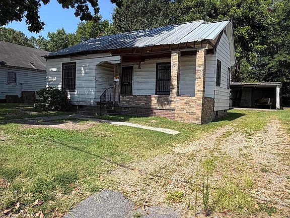 5th image of 1926 S Olive St