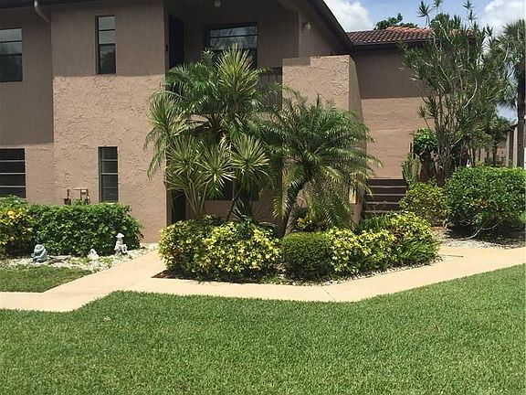 2nd image of 21542 Cypress Hammock Drive #39-E