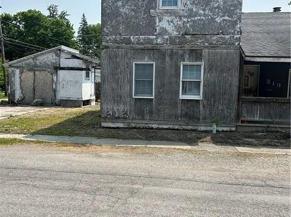219 Hurd Ave, Findlay, OH 45840