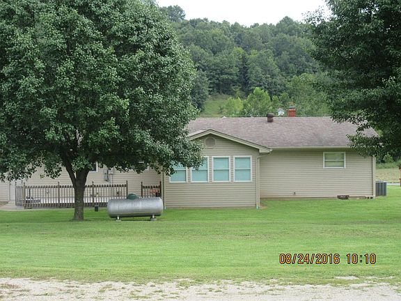 4th image of 88 Maddox Ln