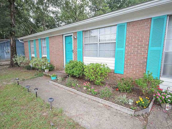 3rd image of 817 Annawood Dr
