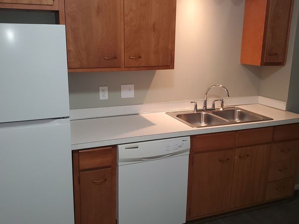 707 Fairview Ave #210