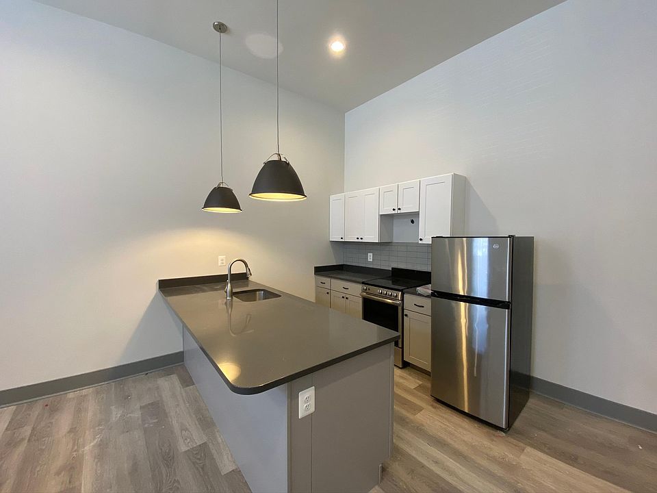 Apartment #1 --Kitchen
