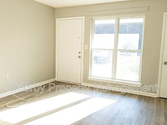 2nd image of 3331 Pinewood Ave #B