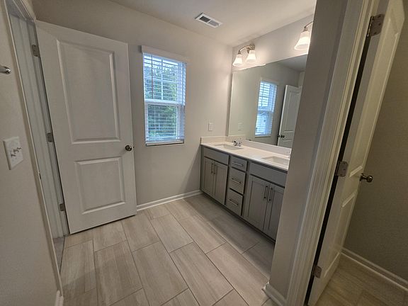 5th image of 1856 Poe Farm Ave