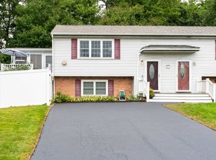 11 Rebecca Ln #L, Derry, NH 03038