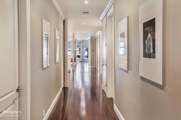 Sold by Sotheby's International Realty | media 13