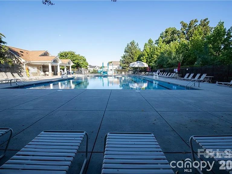 123 Colville Rd — Photo 26