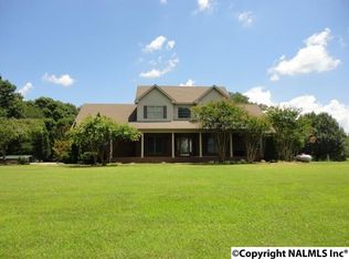 14 N George Rd, Flintville, TN 37335