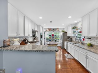 269 Edinburgh Ln, Woodstock, GA 30188
