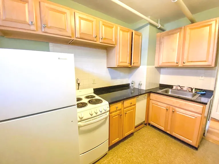 239 Commonwealth Ave #12 — Photo 13