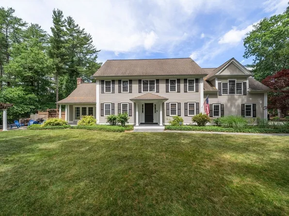 103 Wapping Rd, Kingston, MA 02364