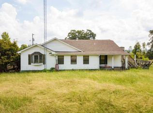 139 Plunk Dr, Adamsville, TN 38310