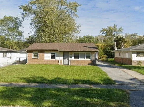 1375 Forest Pl, Calumet City, IL 60409