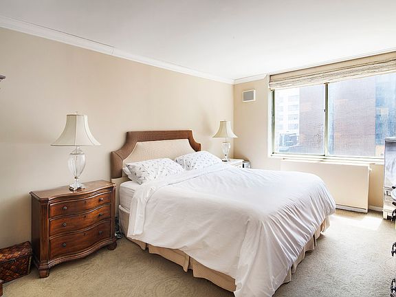 3rd image of 220 E 65th St APT 9G